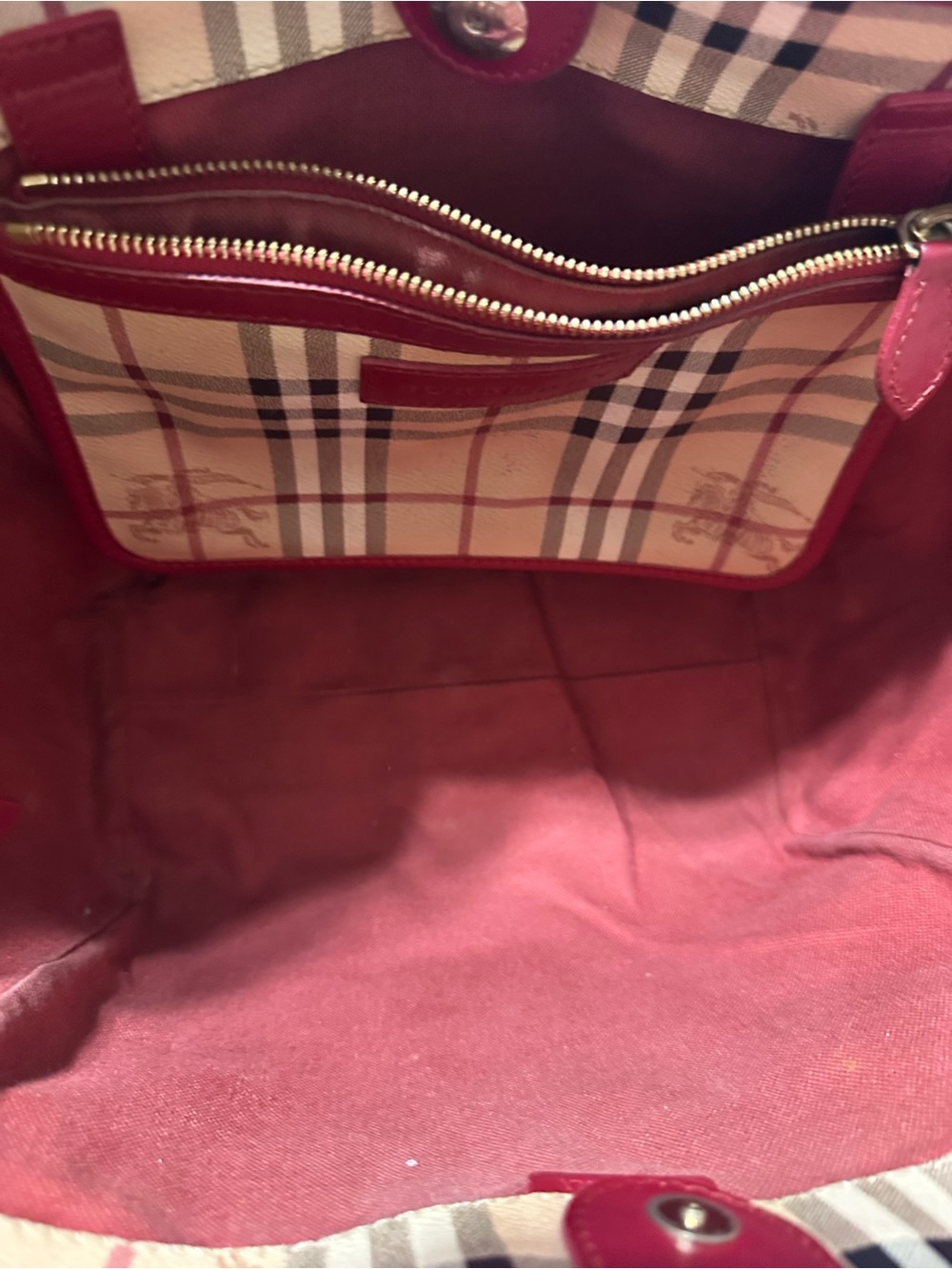 BURBERRY ❤️🌟HAYMARKET CHECK TOTE BAG ⭐️ - Picture 7 of 9